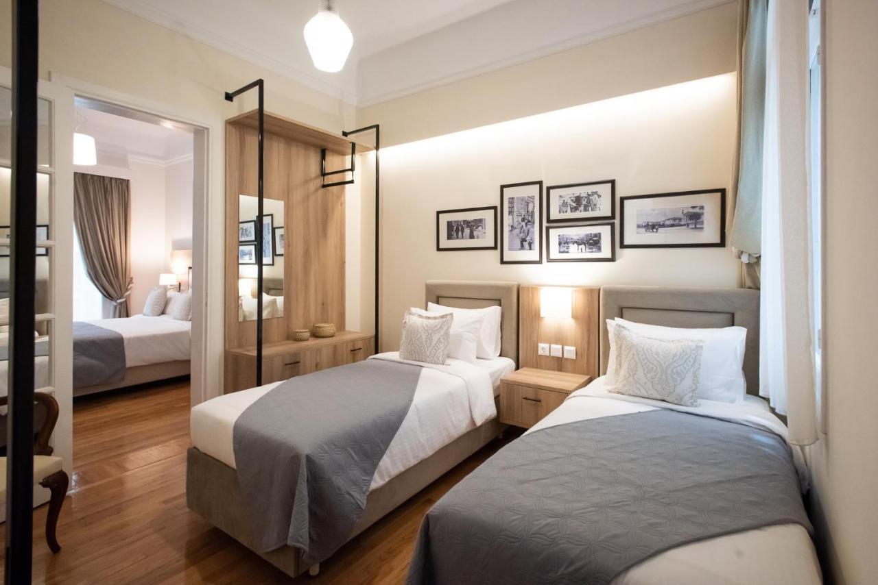 Blue Ark Lavish Sauna Suite Athén Kültér fotó
