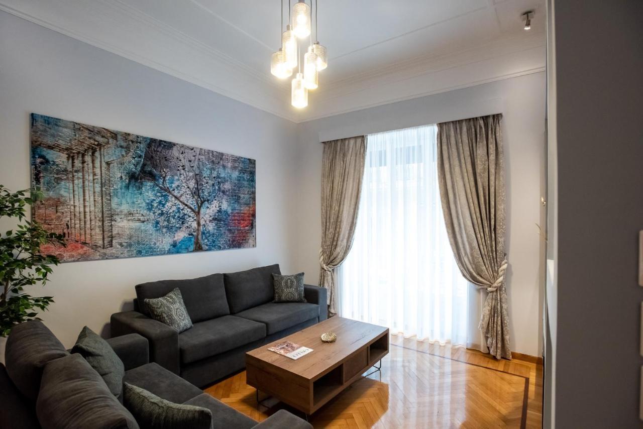 Blue Ark Lavish Sauna Suite Athén Kültér fotó